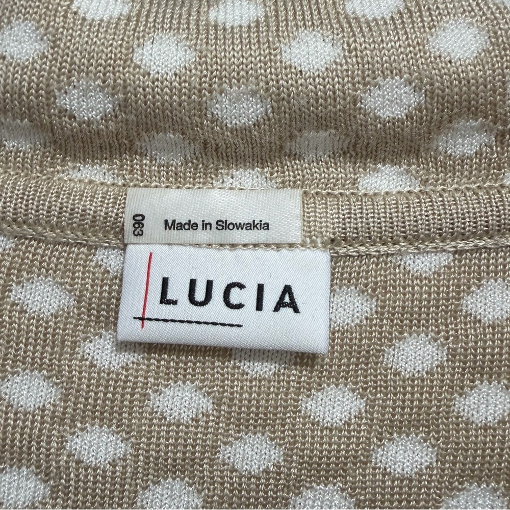 Lucia Cream and Tan Patterned Button-Up Long Sleeve Cardigan - Picture 5 of 9